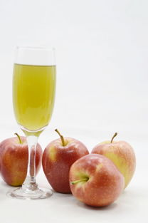 水果果汁與汽車配件 高清設(shè)計素材的跨界融合